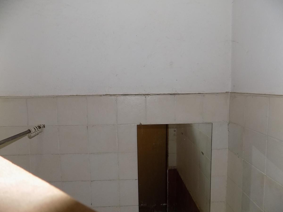 Aponye Hotel Kampala Ngoại thất bức ảnh